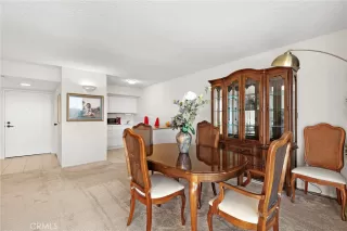 Photo #6: OC25004633 Listing