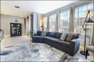 Photo #4: OC25005279 Listing