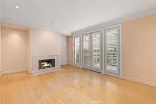 Photo #4: OC25005329 Listing 