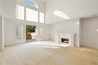 Photo #6: OC25005329 Listing 