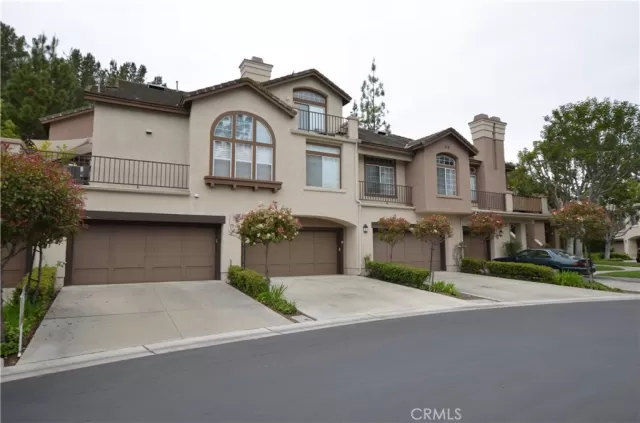 MLS: OC25005364 Condo For Sale