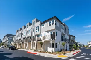 Photo #4: OC25005485 Listing 