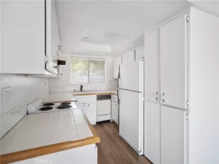 Photo #4: OC25005584 Listing