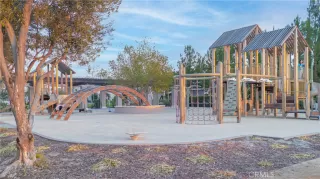 Photo #4: OC25006114 Listing