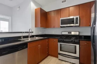 Photo #4: OC25006395 Listing 