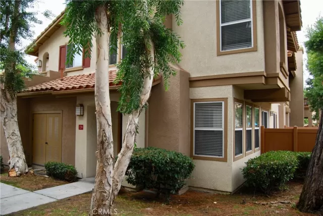 MLS: OC25007117 Condo For Sale