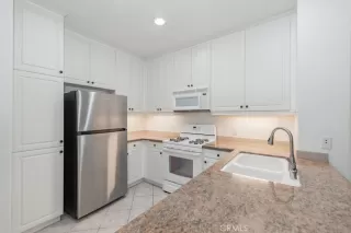 Photo #2: OC25007521 Listing 