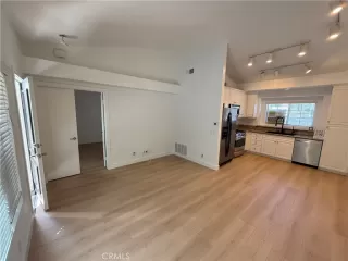 Photo #4: OC25007955 Listing