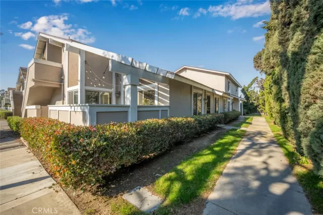 MLS: OC25008208 Condo For Sale