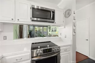 Photo #4: OC25008823 Listing 