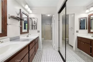 Photo #6: OC25008823 Listing 