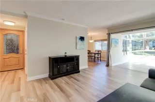 Photo #4: OC25009034 Listing 