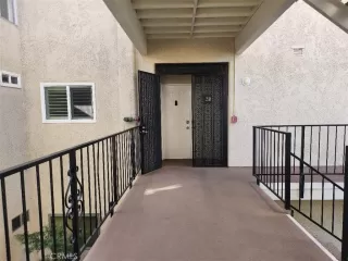 Photo #2: OC25009543 Listing