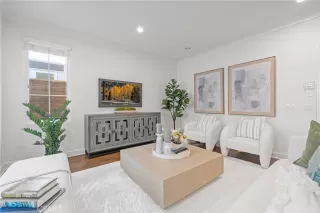 Photo #5: OC25009894 Listing 