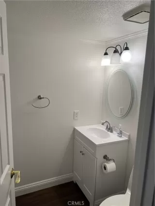 Photo #5: OC25010395 Listing 