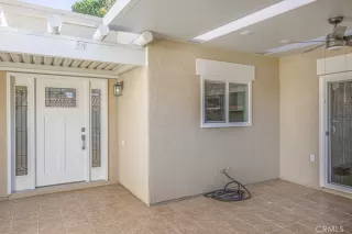 Photo #2: OC25010474 Listing