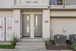 Photo #3: OC25010637 Listing 