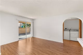 Photo #5: OC25010705 Listing