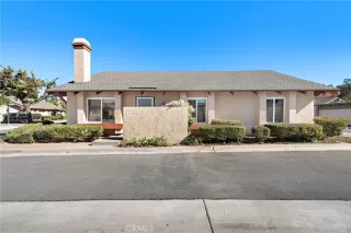 Photo #1: OC25011111 Listing 