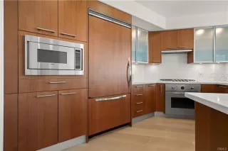 Photo #4: OC25011164 Listing 