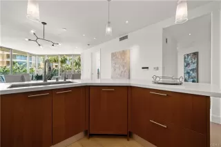 Photo #5: OC25011164 Listing 