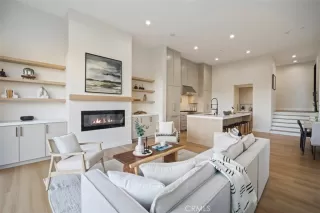 Photo #6: OC25011271 Listing 