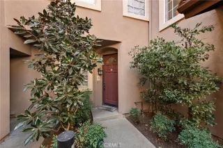 Photo #3: OC25011674 Listing