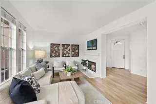 Photo #5: OC25011674 Listing