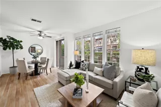 Photo #6: OC25011674 Listing