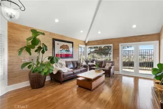 Photo #3: OC25012331 Listing