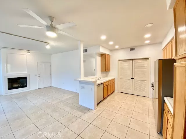 MLS: OC25012602 Condo For Sale