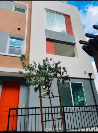 Photo #1: OC25012609 Listing 