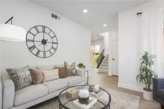 Photo #3: OC25013047 Listing 