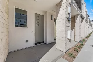 Photo #2: OC25013165 Listing 