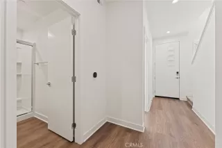 Photo #4: OC25013165 Listing 