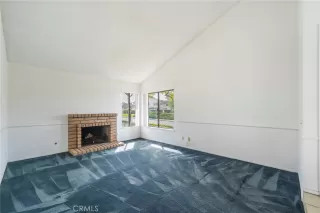 Photo #5: OC25013225 Listing