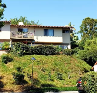 Photo #2: OC25013413 Listing 