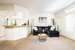 Photo #5: OC25013496 Listing 