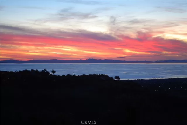 MLS: OC25013515 Condo For Sale