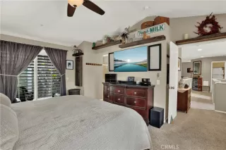 Photo #6: OC25013706 Listing