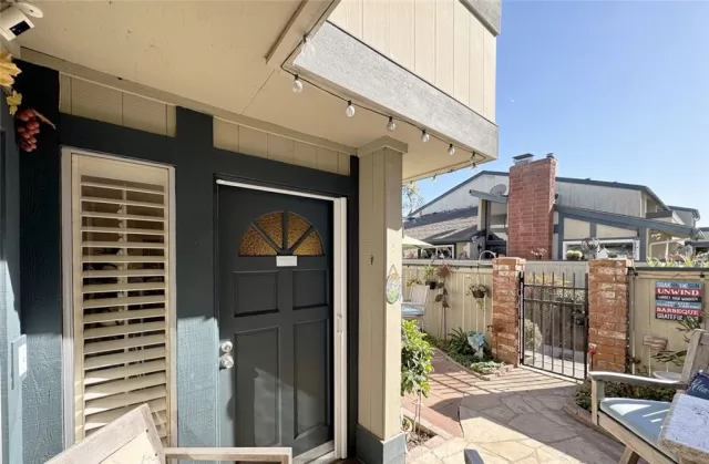 MLS: OC25014170 Condo For Sale