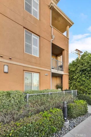 Photo #4: OC25014234 Listing 