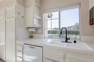 Photo #6: OC25014885 Listing