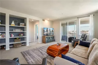 Photo #4: OC25014949 Listing