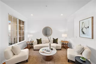 Photo #4: OC25014980 Listing 