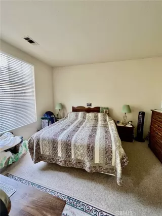 Photo #4: OC25015118 Listing