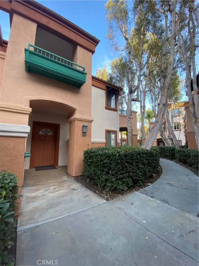 MLS: OC25015340 Condo For Sale