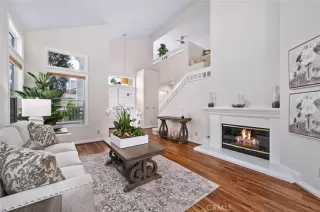 Photo #2: OC25015517 Listing