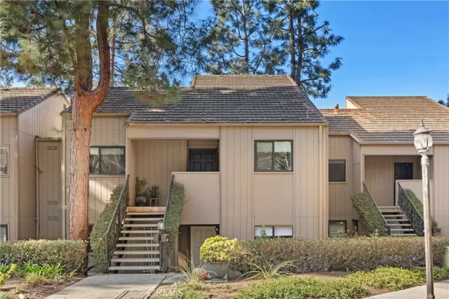 MLS: OC25015868 Condo For Sale