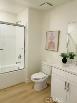 Photo #5: OC25016186 Listing 